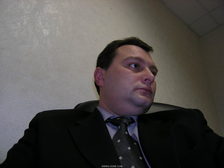 В офисе